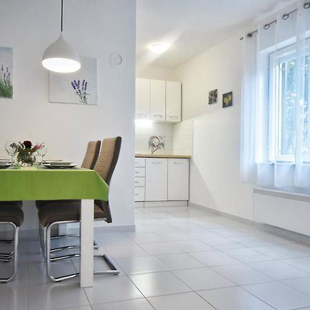 Apartman Klarin Задар Екстериор снимка