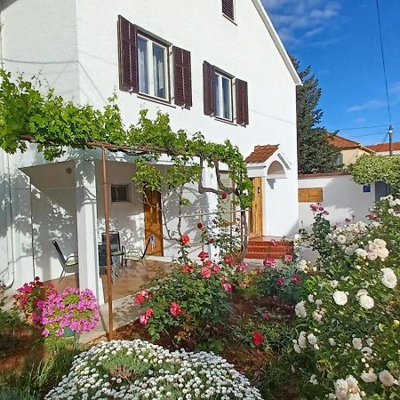 Apartman Klarin Задар Екстериор снимка